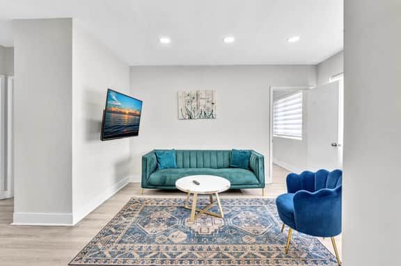 18 Suite