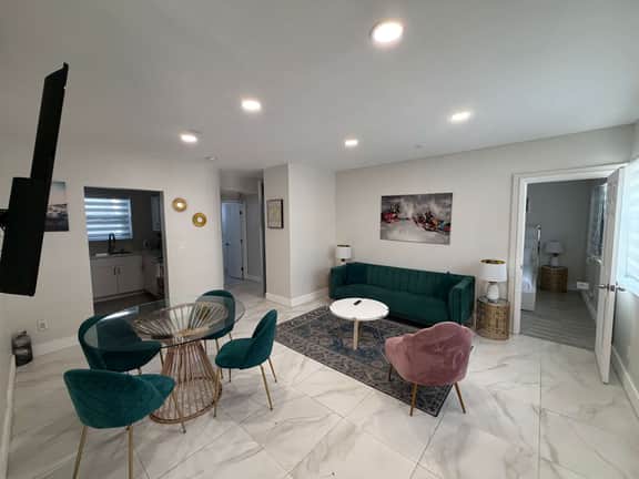 14 Suite